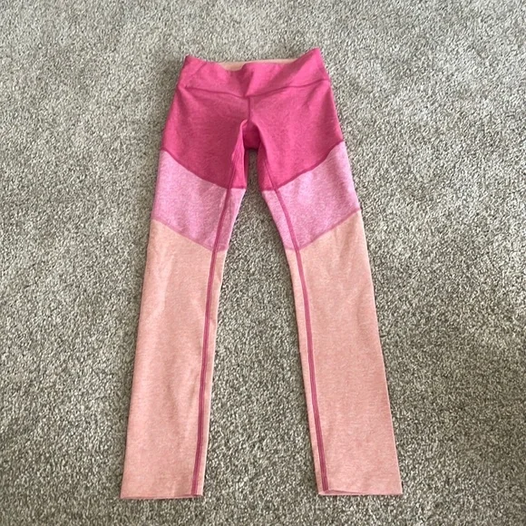 Outdoor voices pink leggings - Picture 1 of 3